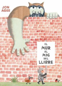 El mur al mig del llibre